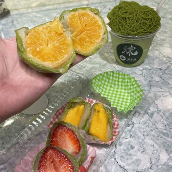 Matcha Ren - Orange matcha mochi - Ice Cream & Frozen Yogurt Near Me - Costa Mesa, California