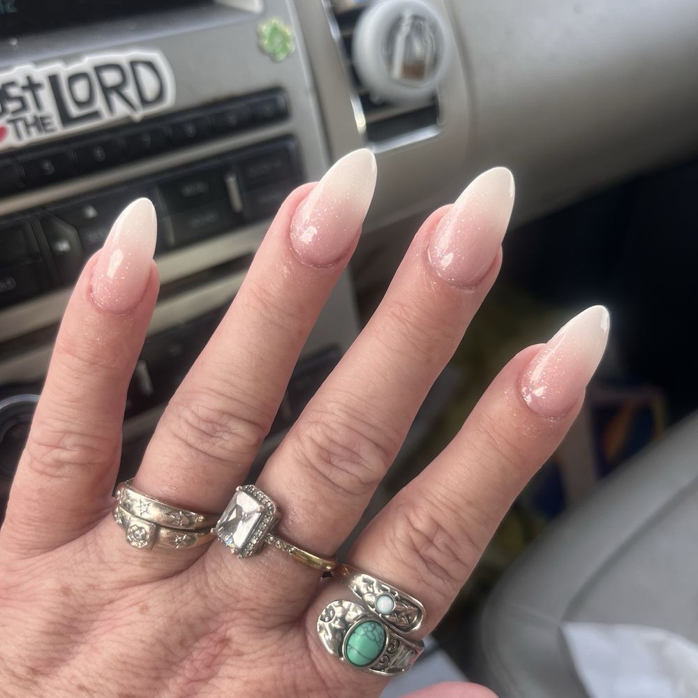 Bellagio Nails Lounge - Nails - Nail Salons Near Me - Springfield, Illinois Bellagio Nails Lounge - Nails - Nail Salons Near Me - Springfield, Illinois