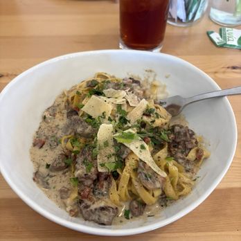 Beef and Leaf Cafe - Short rib stroganoff - Salad Near Me - Los Alamos, New Mexico