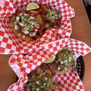 Roxys Tacos - Mini tacos - Mexican Near Me - San Diego, California Roxys Tacos - Mini tacos - Mexican Near Me - San Diego, California
