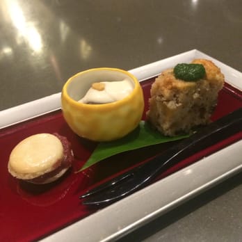 Nanzan GiroGiro - (Sept '15) DESSERT: grape & cinnamon macaron, sweet potato chocolate ice, apple walnut cake in kale sauce - Japanese Near Me - Honolulu, Hawaii