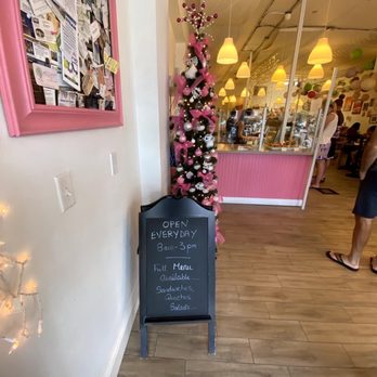 Croissant & Co - Bakeries Near Me - Venice, Florida Croissant & Co - Bakeries Near Me - Venice, Florida