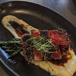Seared tuna Seared tuna