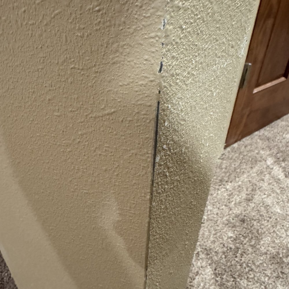 Bisbee's Flooring Center - a crack in the wall - Carpeting Near Me - Sun Prairie, Wisconsin