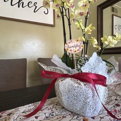 Ralphs - Customized decorated pot done by Florist 9.04.26