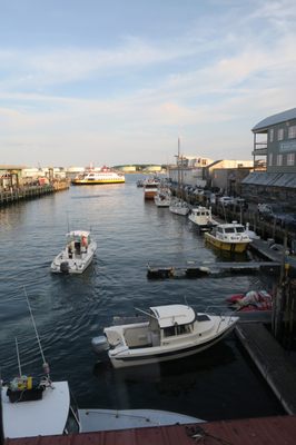 Rí Rá Irish Pub & Restaurant by null