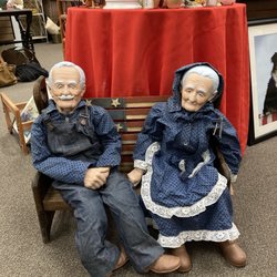 3 Strands Antique Mall