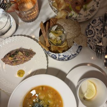 La Plume - French Near Me - Toronto, Ontario La Plume - French Near Me - Toronto, Ontario