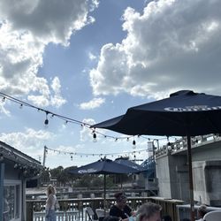 Pelican Alley - The area