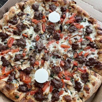 My Pizza - Medium Chicken Masterpiece with Sausage - Pizza Near Me - Morgan Hill, California My Pizza - Medium Chicken Masterpiece with Sausage - Pizza Near Me - Morgan Hill, California