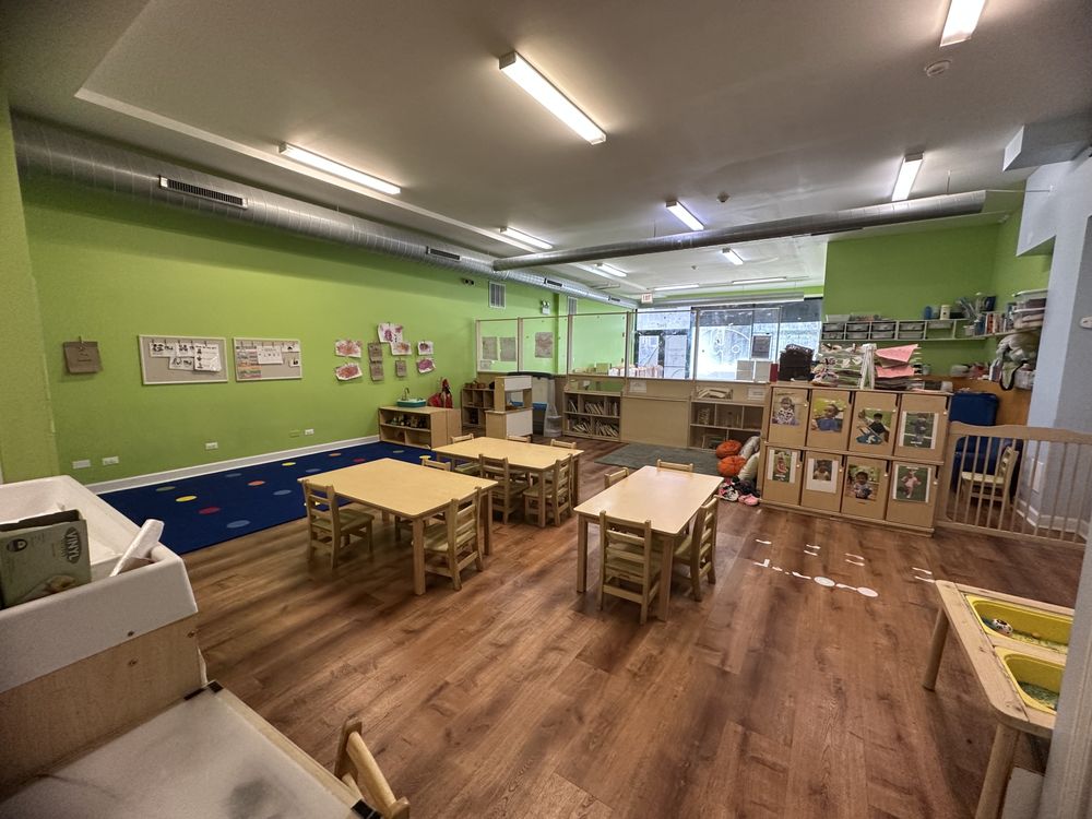 Bright Beginnings Early Learning Center - childcare center in Chicago, IL