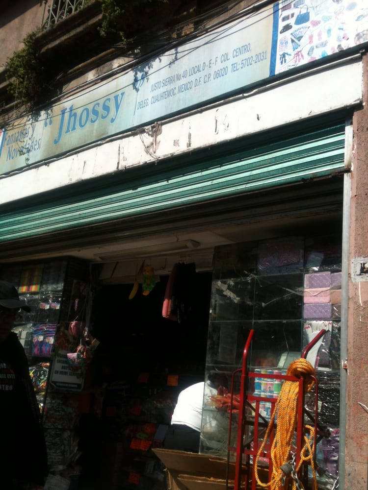 Fantasías y Novedades Jhossy