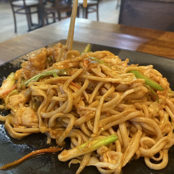 Kungfu Noodle - C4. Chicken Mushroom Noodle - Noodles Near Me - Henderson, Nevada