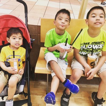 Komma Tea - My boys drinking Thai tea slushes with boba and an Oreo slush with boba - Coffee & Tea Near Me - Woodbridge, Virginia Komma Tea - My boys drinking Thai tea slushes with boba and an Oreo slush with boba - Coffee & Tea Near Me - Woodbridge, Virginia
