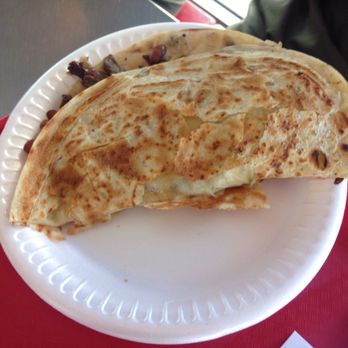El Güero Canelo Restaurant - Mexican Near Me - Tucson, Arizona