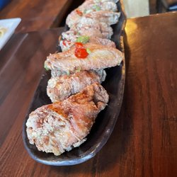 Tomo - Chicken wings