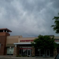 Sally Beauty - Shopping center