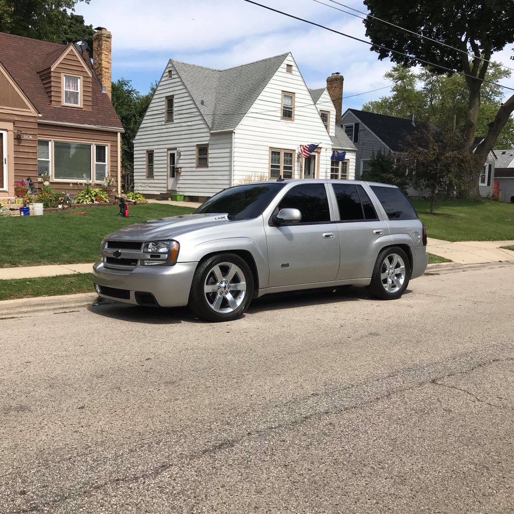 BG MOBILE WASHES 79 Photos 936 E Chicago St, Elgin, Illinois Car