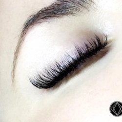 Bovjee Beauty Boutique - Wake up feeling Beyonce level flawless