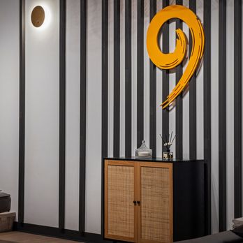 Cloud 9 Foot Spa - Foot room - Massage Therapy Near Me - Redmond, Washington Cloud 9 Foot Spa - Foot room - Massage Therapy Near Me - Redmond, Washington