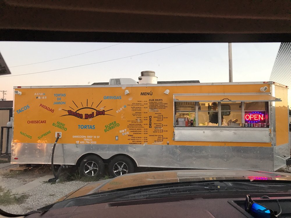 Tacos Del Sol Logo