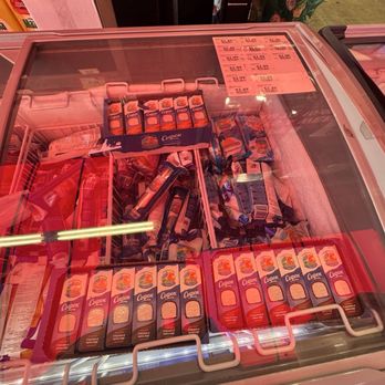 Red Top Market and Kitchen - Grocery Near Me - Burbank, California