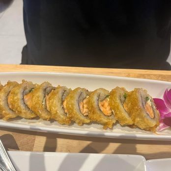 Sushi Sake - Tempura Bagel roll - Sushi Bars Near Me - Fort Myers, Florida Sushi Sake - Tempura Bagel roll - Sushi Bars Near Me - Fort Myers, Florida