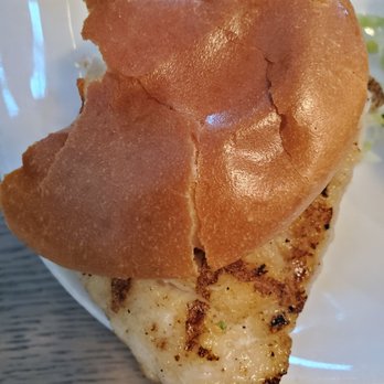 Big B’s Fish Joint - Red snapper sandwich - Seafood Near Me - Atlanta, Georgia
