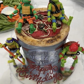 Sugar Mamas Bakery - Ninja turtle pizza cake - Custom Cakes Near Me Sugar Mamas Bakery - Ninja turtle pizza cake - Custom Cakes Near Me