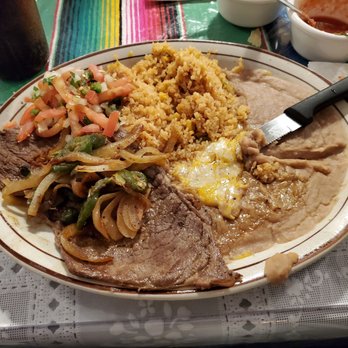 El Farolito - Carne asada plate - Mexican Near Me - Placentia, California El Farolito - Carne asada plate - Mexican Near Me - Placentia, California