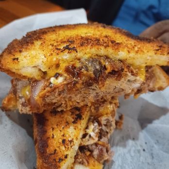 Paradise Valley Burger - Daddy Melt - Burgers Near Me - Tempe, Arizona
