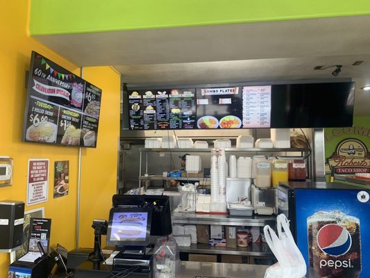 Roberto's Taco Shop by null