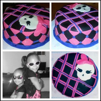 Royal Cupcakes - Monster high theme - Cupcakes Near Me Royal Cupcakes - Monster high theme - Cupcakes Near Me