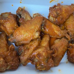 Regular Buffalo wings. Very good!