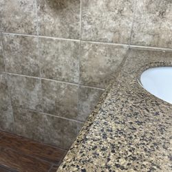 Dru’s Diner - Restroom