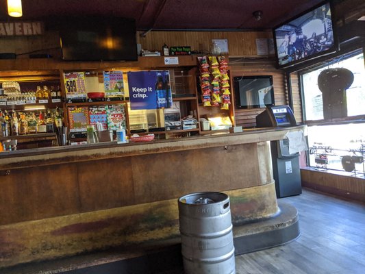 Old Fifth Avenue Tavern by null