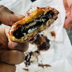 Fluffy's Bistro - Fried Oreos
