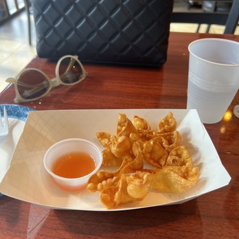 Palm Thai - 5 Piece Crab Rangoon - Thai Near Me - Tampa, Florida Palm Thai - 5 Piece Crab Rangoon - Thai Near Me - Tampa, Florida