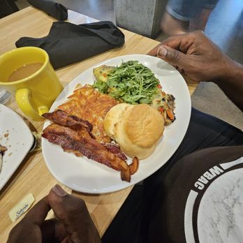 Urban Egg - Belleview - Omelette - Breakfast & Brunch Near Me - Denver, Colorado Urban Egg - Belleview - Omelette - Breakfast & Brunch Near Me - Denver, Colorado