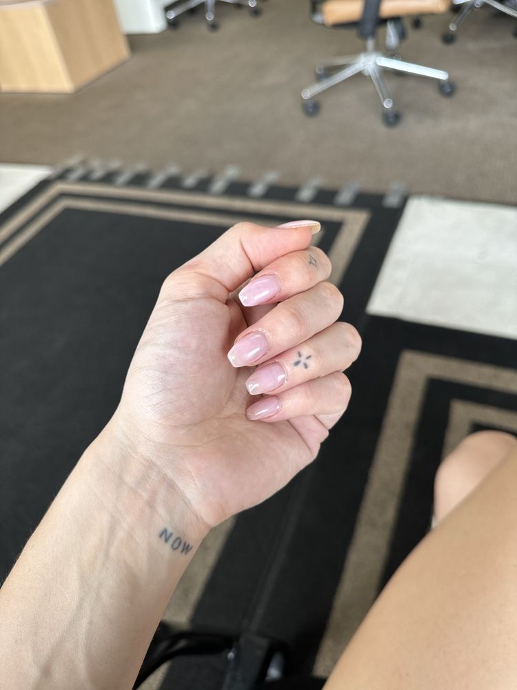 NAIL EXPERTS Updated September 2024 24 Photos & 27 Reviews 330 W