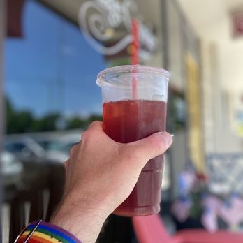 Village Grinder - Black tea and pomegranate tea mixed with lemonade - Coffee & Tea Near Me - Omaha, Nebraska