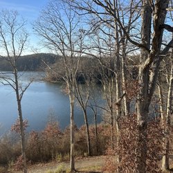 Burr Oak State Park Lodge - Lake view