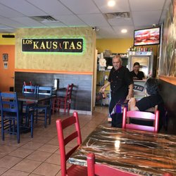 Los Kausitas Peruvian Restaurant - INSIDE