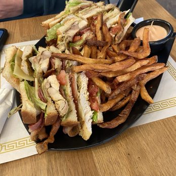 Ble Bakery - Chicken Club platter extraordinary - Coffee & Tea Near Me - Port Washington, New York