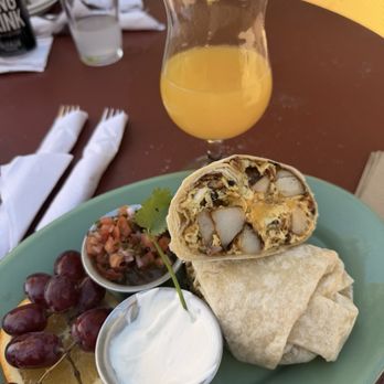 Cafe Kevah - Breakfast Burrito & Mimosa - New American Near Me - Big Sur, California