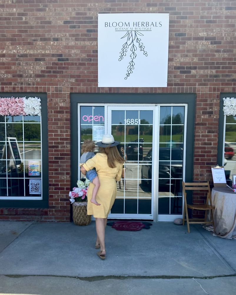 Bloom Herbals Botanical Boutique - O