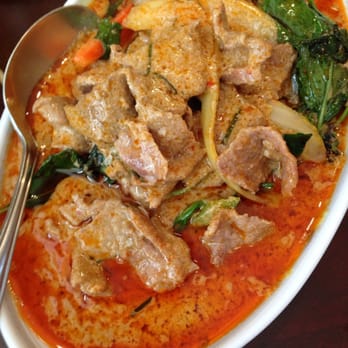 Hot Mama Noi's Thai On The Fly - Beef panang curry - Thai Near Me - Pickering, Ontario