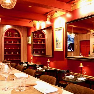 The Best 10 Bars near Cooper Hewitt, Smithsonian Design Museum ...