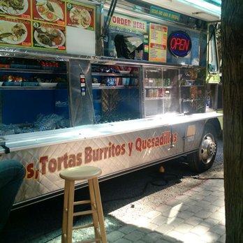 El Maestro del Taco - Food Trucks Near Me - Bellevue, Washington El Maestro del Taco - Food Trucks Near Me - Bellevue, Washington