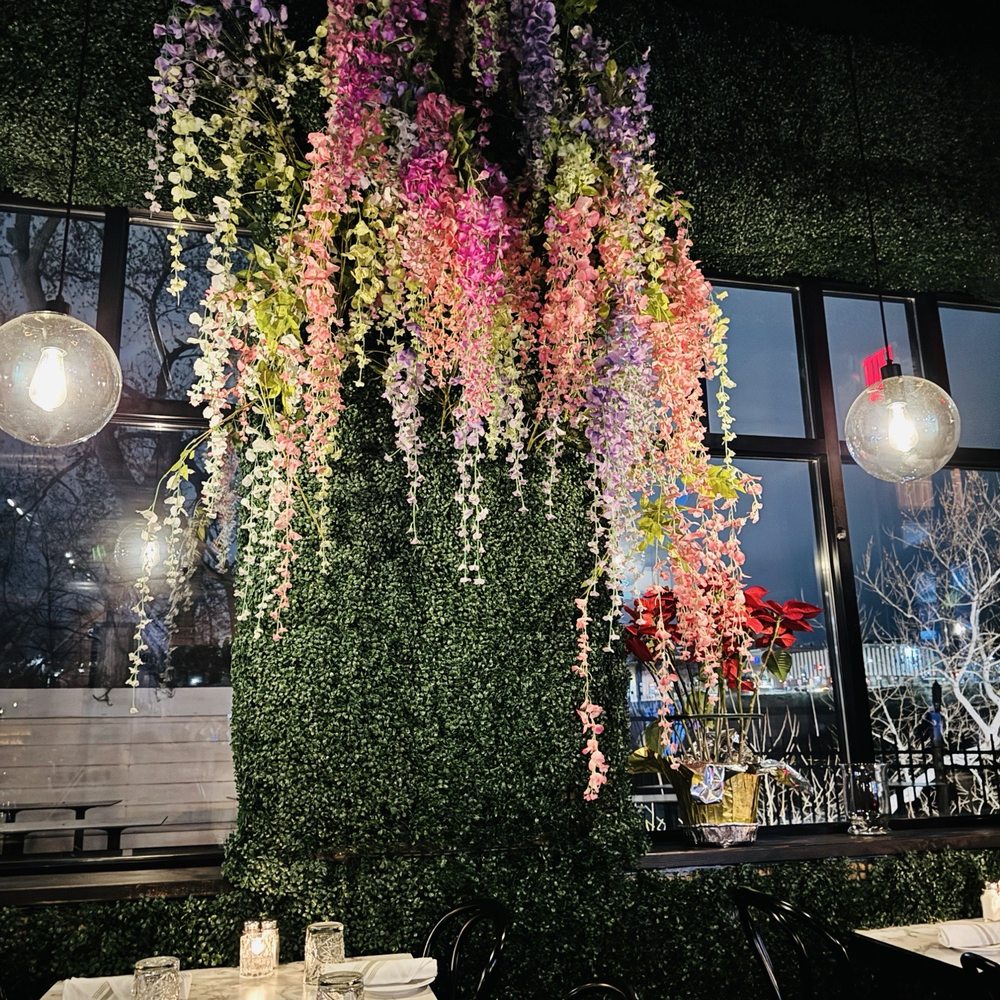Pier 131 Kitchen + Bar - New American Near Me - Shelton, Connecticut Pier 131 Kitchen + Bar - New American Near Me - Shelton, Connecticut